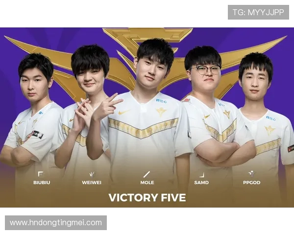 V5在世界大师赛中的战术表现分析与精彩瞬间回顾 V5在世界大师赛中的战术表现分析与精彩瞬间回顾