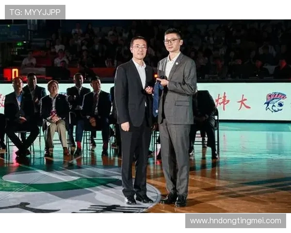 刘伟的篮球人生深度对话：从梦想起航到赛场辉煌的心路历程