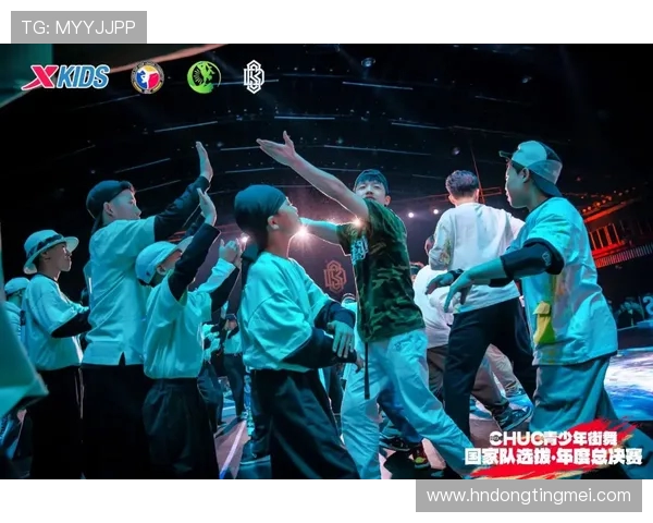 北京街舞队在世界攀岩锦标赛中以62分稳居积分榜首位 北京街舞队在世界攀岩锦标赛中以62分稳居积分榜首位