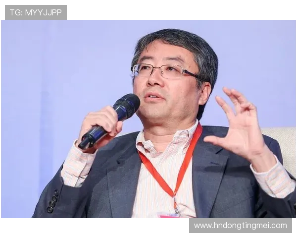 王强专访：从青涩少年到羽毛球冠军的奋斗与成长之路