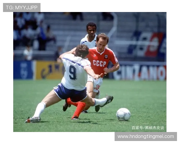 科斯塔的足球之路：从青训崛起到国际舞台的辉煌历程