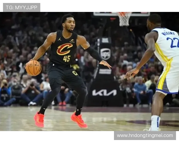 篮网与骑士今日精彩对决直播时间及观看方式详解 篮网与骑士今日精彩对决直播时间及观看方式详解