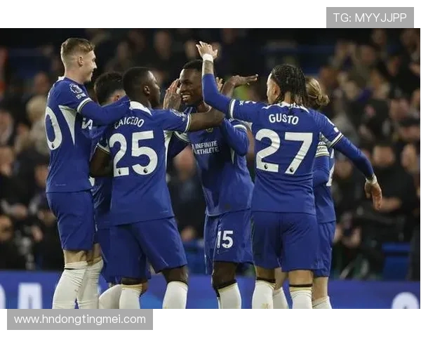 蓝十字与利昂激战正酣谁能在这场较量中笑到最后