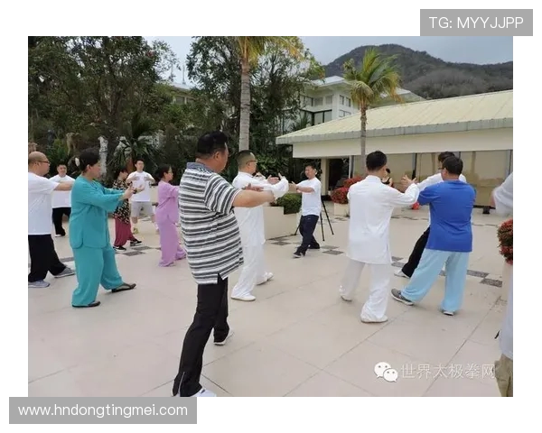 专访杨军:探寻网球世界中的成功秘诀与成长之路 专访杨军:探寻网球世界中的成功秘诀与成长之路